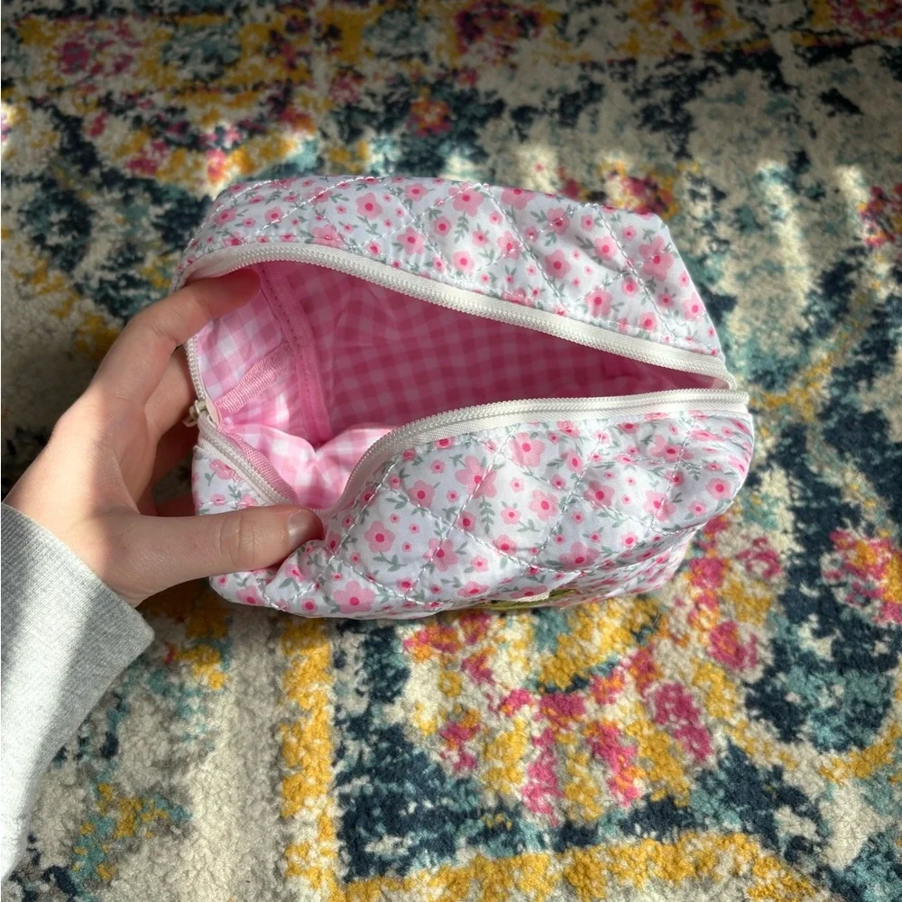 Handmade Beaded Cosmetic Pouch - Picture 2 of 3